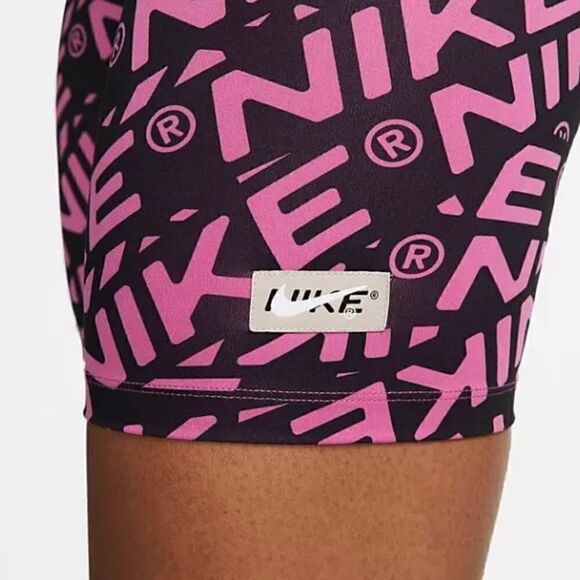 Nike One Women  7" Cosmic Fuchsia Printed Mid-Rise Biker Shorts (DX0092-665) -XS - Picture 3 of 12